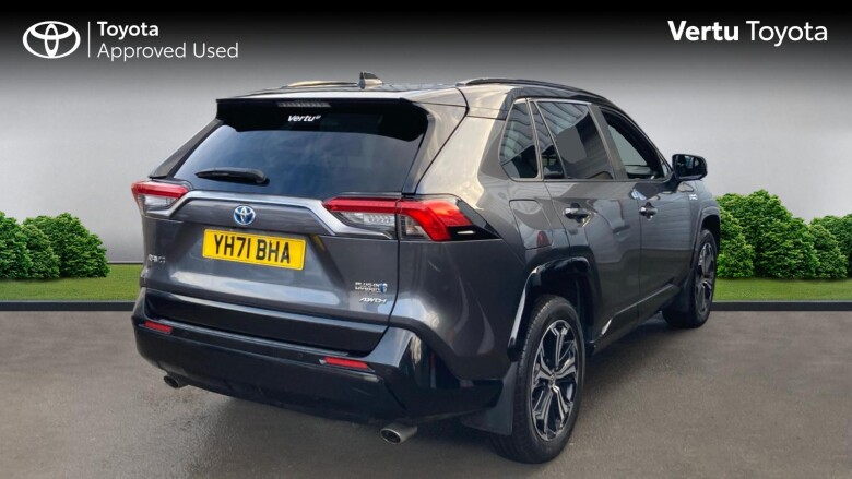 Toyota RAV4 2.5 PHEV Dynamic 5dr CVT Estate
